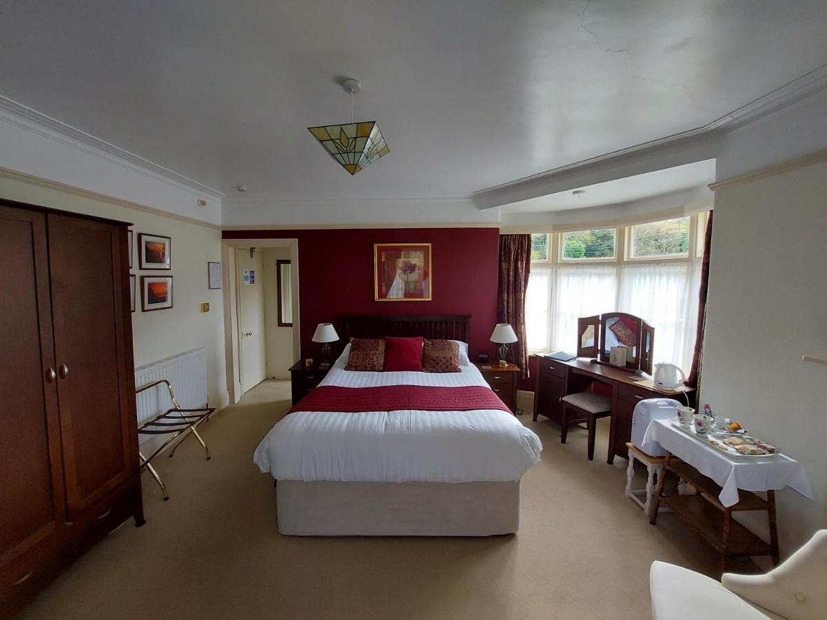 The Denes Bed & Breakfast Lynton Bagian luar foto